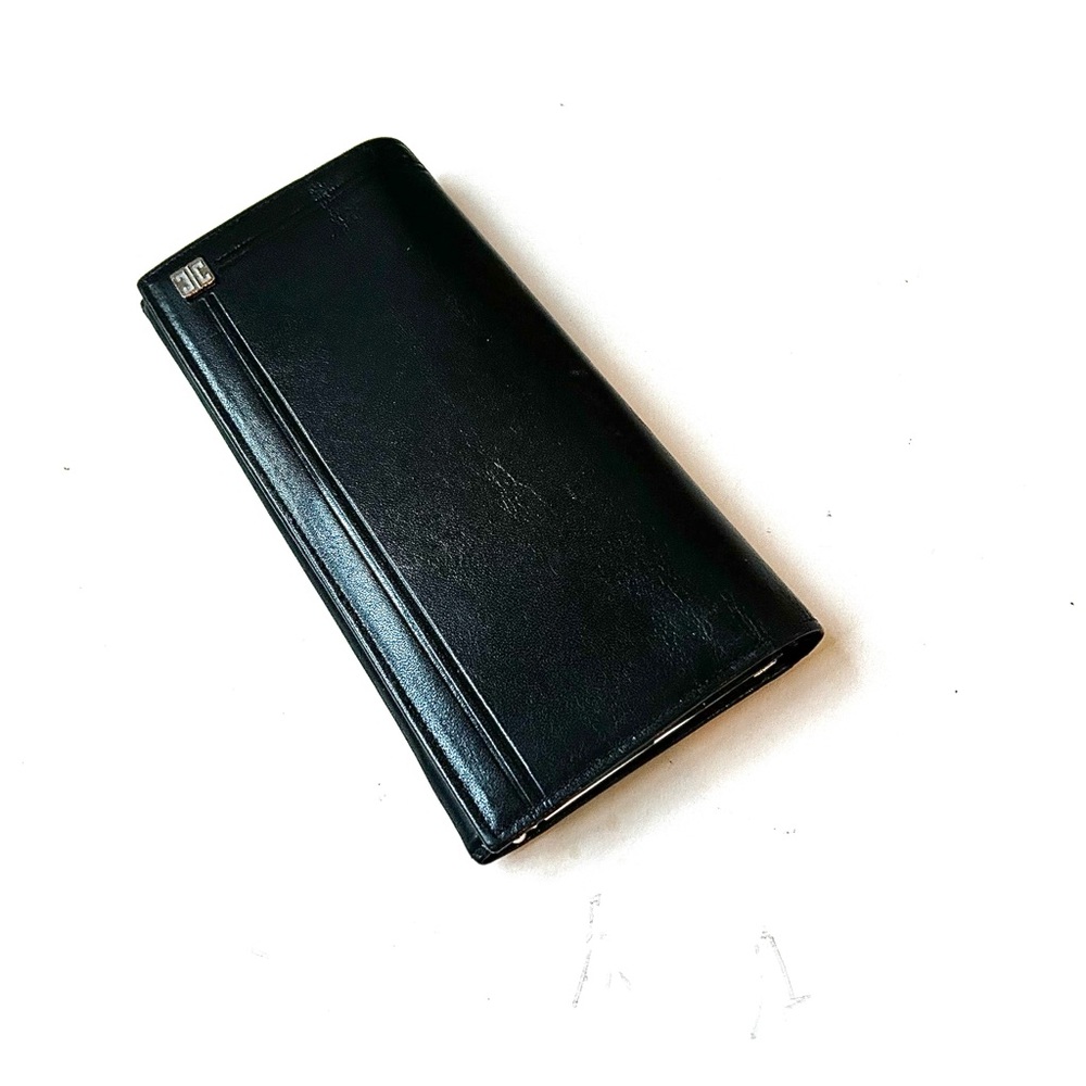 Givenchy Smooth Black Leather Vintage Wallet EUC